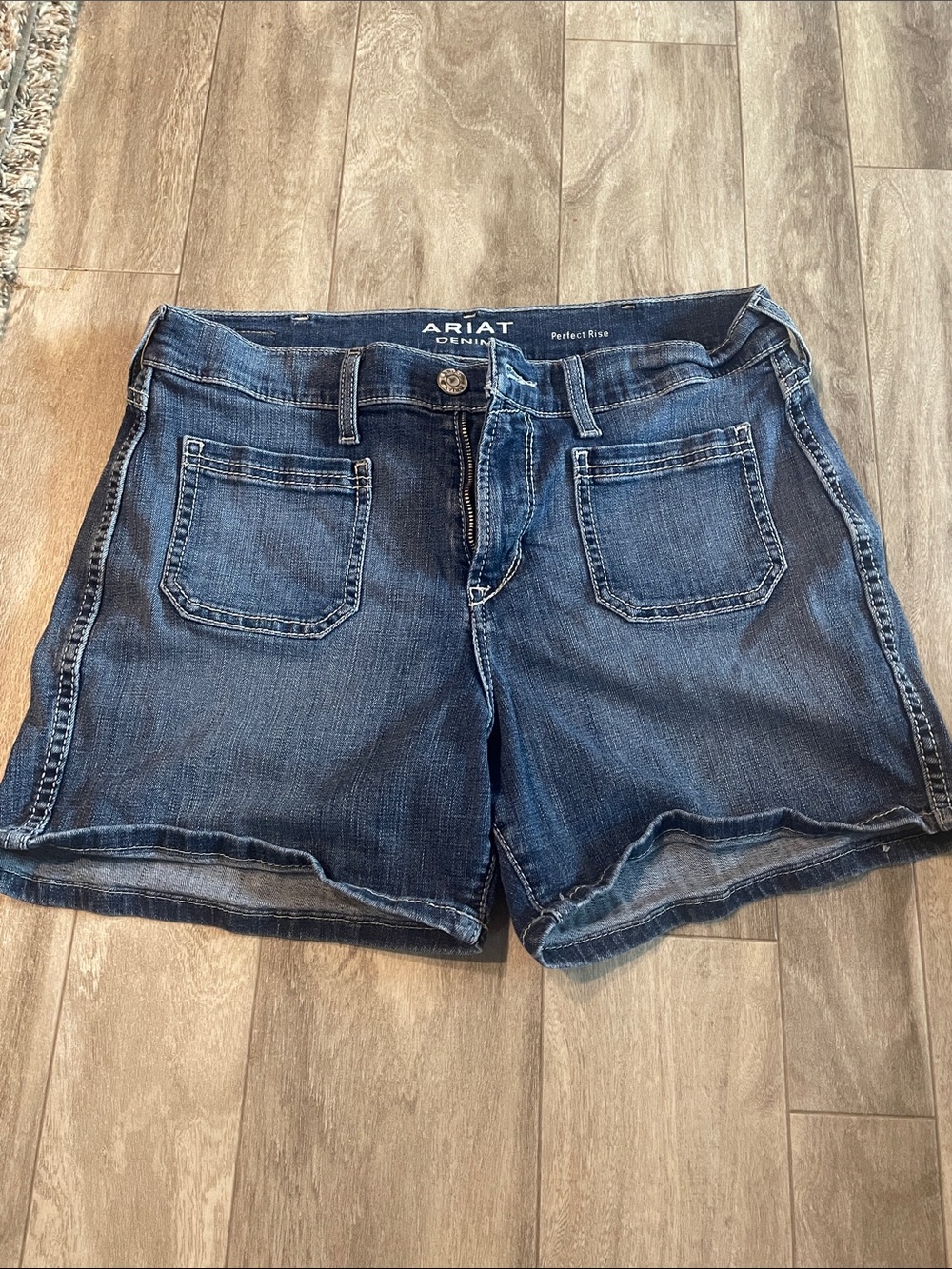Ariat Denim Shorts 31